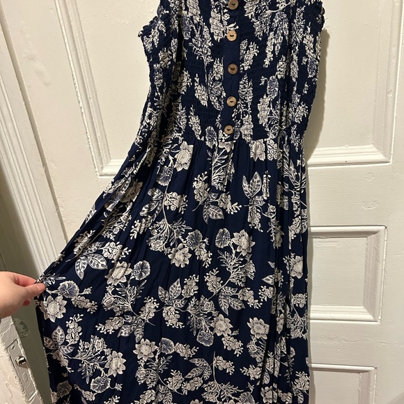 Navy Blue Floral Dress - Picture 3 of 3